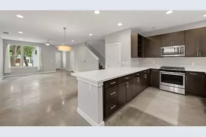 3215 Aldwyche Drive, Austin, TX 78704 - Photo 9
