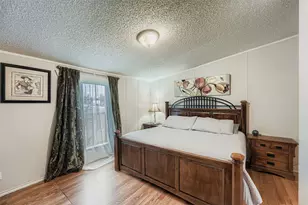 145 Alyssa Loop, Bastrop, TX 78602 - Photo 17