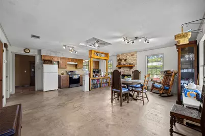 304 Furr Mays Road, Smithville, TX 78957 - Photo 29