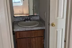 6105 Ada Ct, Austin, TX 78744 - Photo 11