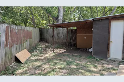 6105 Ada Court #B, Austin, TX 78744 - Photo 13