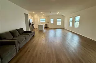 373 Jeffers, Kyle, TX 78640 - Photo 3