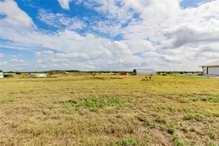 374 Co Rd 236, Florence, TX 76527 - Photo 37
