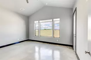 374 Co Rd 236, Florence, TX 76527 - Photo 17