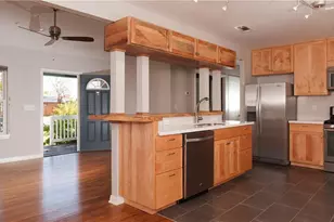5700 Avenue F, Austin, TX 78752 - Photo 9