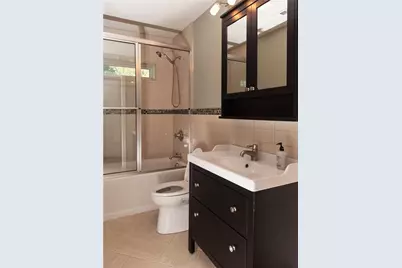 5700 Avenue F, Austin, TX 78752 - Photo 17