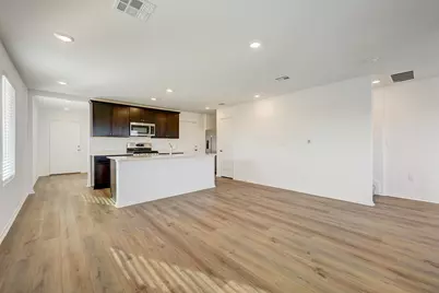 7325 Spotted Leaf Way, Del Valle, TX 78617 - Photo 3