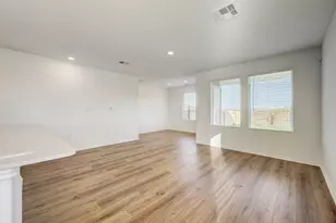7325 Spotted Leaf Wy, Del Valle, TX 78617 - Photo 7