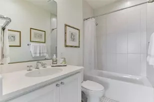 2606 Sutherland St, Austin, TX 78746 - Photo 17