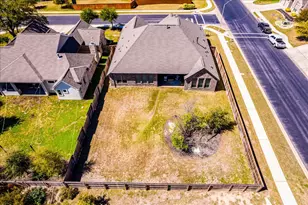 101 Lake Spring Cir, Georgetown, TX 78633 - Photo 37