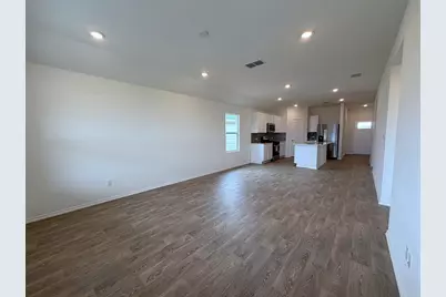 348 San Juan Trail, Bastrop, TX 78602 - Photo 7