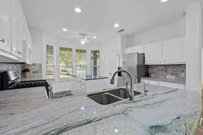 101 Buttercup Trail, Georgetown, TX 78633 - Photo 17