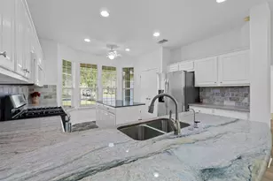 101 Buttercup Trail, Georgetown, TX 78633 - Photo 17