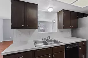 9203 Kempler Dr, Austin, TX 78748 - Photo 11