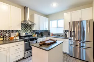 2827 Manor Rd, Austin, TX 78722 - Photo 5