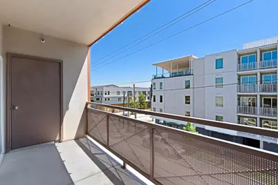 2827 Manor Road #2202, Austin, TX 78722 - Photo 17