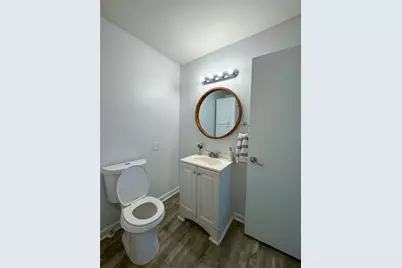 302 E Brenham Street, Elgin, TX 78621 - Photo 23