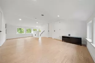 5701 Tura Ln, Austin, TX 78721 - Photo 17