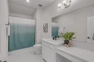 201 Bella Luna Way, Liberty Hill, TX 78642 - Photo 27