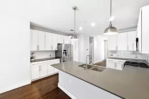 2801 Dulce Ln, Austin, TX 78704 - Photo 5