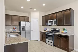 18120 Moreto Loop, Pflugerville, TX 78660 - Photo 3