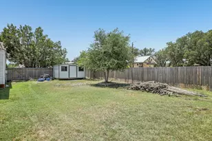 106 Co Rd 425, Spicewood, TX 78669 - Photo 29