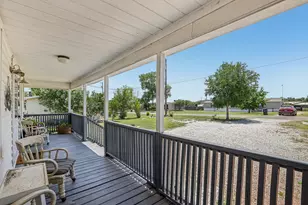 106 Co Rd 425, Spicewood, TX 78669 - Photo 9
