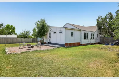 106 County Road 425, Spicewood, TX 78669 - Photo 37
