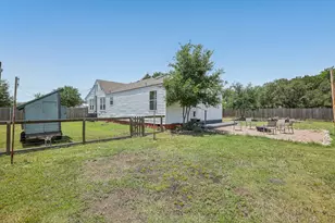 106 Co Rd 425, Spicewood, TX 78669 - Photo 39