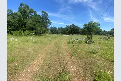 3215 County Road 305, Jarrell, TX 76537 - Photo 19