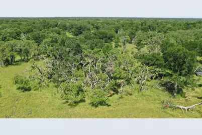 3215 County Road 305, Jarrell, TX 76537 - Photo 11