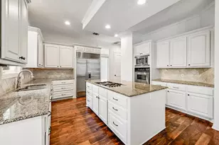 6708 Dogwood Creek Dr, Austin, TX 78746 - Photo 11