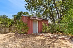 1307 Meadgreen Dr, Austin, TX 78758 - Photo 27