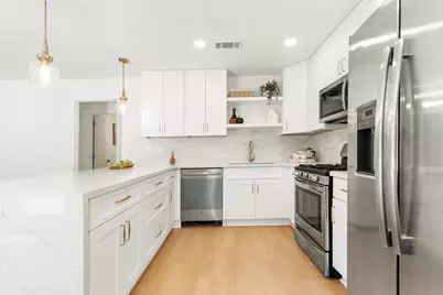 1307 Meadgreen Drive, Austin, TX 78758 - Photo 9