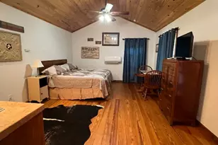 961 Buttercup Ln, Wimberley, TX 78676 - Photo 3