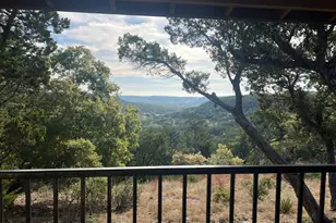 961 Buttercup Ln, Wimberley, TX 78676 - Photo 11