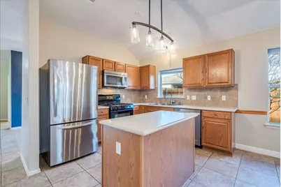 135 Soapberry, Kyle, TX 78640 - Photo 11