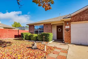 135 Soapberry, Kyle, TX 78640 - Photo 5