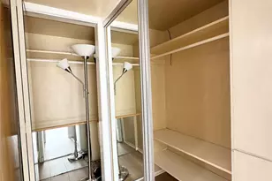 1800 Lavaca St, Austin, TX 78701 - Photo 9