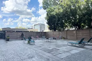 1800 Lavaca St, Austin, TX 78701 - Photo 17