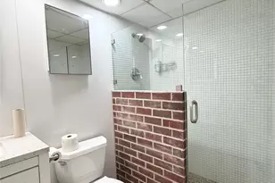 1800 Lavaca St, Austin, TX 78701 - Photo 13