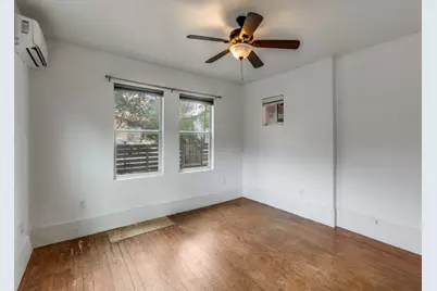 1903 E 10th Street, Austin, TX 78702 - Photo 9