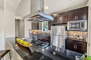 5613 Roosevelt Ave, Austin, TX 78756 - Photo 11