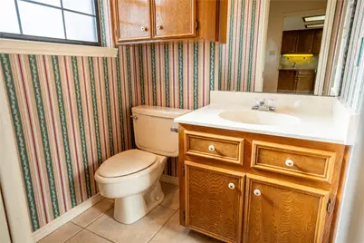 3005 Davis Street, Taylor, TX 76574 - Photo 11