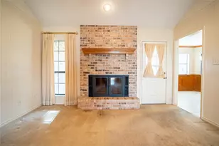 3005 Davis St, Taylor, TX 76574 - Photo 5