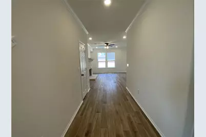 908 Solitude Drive, Pflugerville, TX 78660 - Photo 5