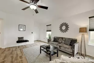 173 Rafe Ct, Kyle, TX 78640 - Photo 11