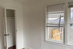 511 W Odell St, Austin, TX 78752 - Photo 9