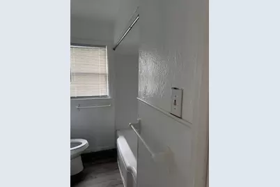 511 W Odell Street, Austin, TX 78752 - Photo 11