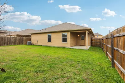 11024 Pack Wagon Trail, Austin, TX 78754 - Photo 5